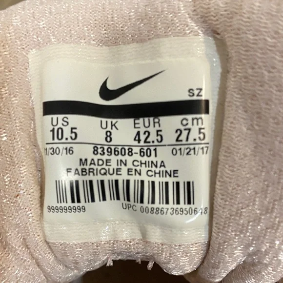 Nike Unisex Air Max Sneakers in Light tan size 10.5 woman size 8.5 men’s - Picture 6 of 6